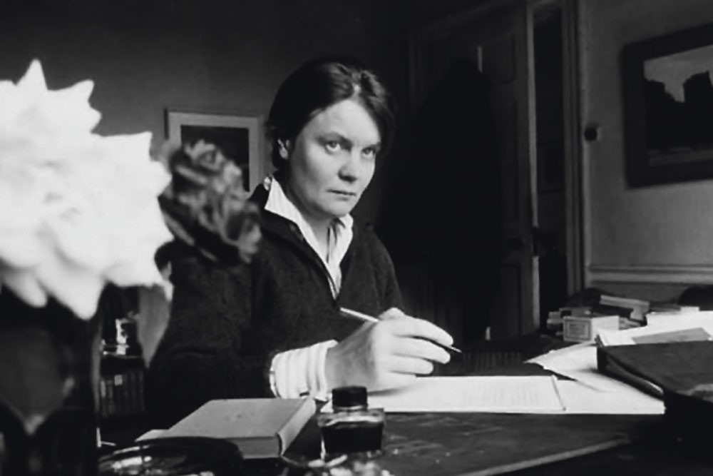 iris murdoch